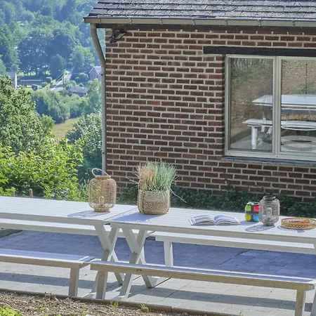 Devant Les Thiers Tatil Evi *