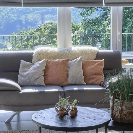 Devant Les Thiers Lierneux