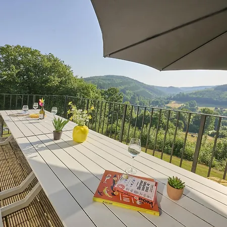 Tatil Evi Devant Les Thiers