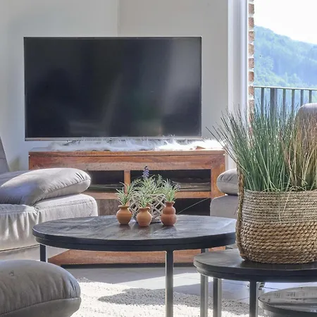 Devant Les Thiers * Lierneux